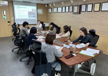 기획정책연구팀 김은화 팀장이 사업 소개를 진행하고 있다.