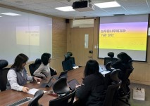 늘푸른나무복지관에서 기관견학을 왔습니다.