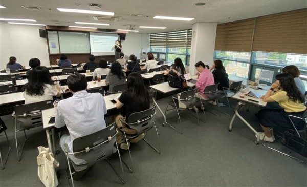 2025년 영유아기 부모교육 3회기 교육 진행사진
