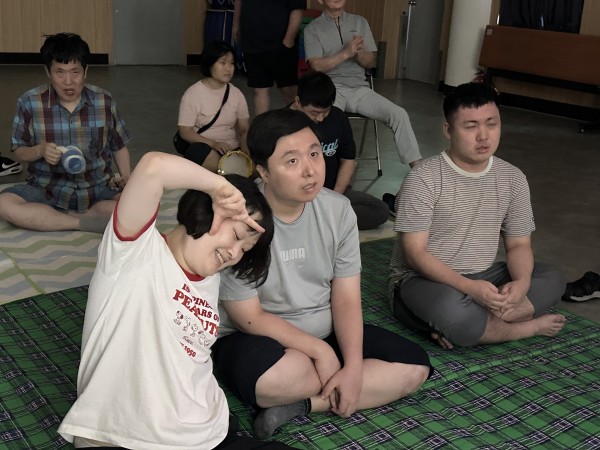 브이~!(사진 찍으려고 하자 모두 조용해진건 안비밀)