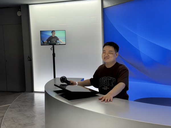 일일 앵커가 된 참여자1