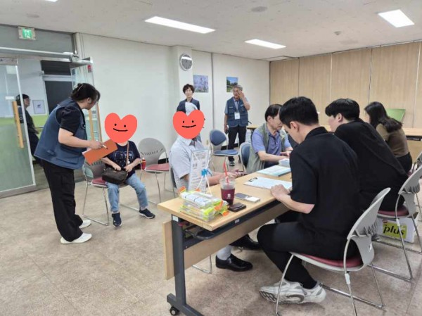 찾아가는 직업상담 부스운영
