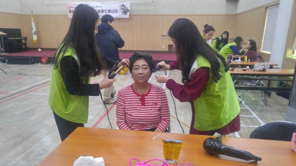 유한양행 &#034;빛그림봉사단&#034;과 함께하는 장수사진 