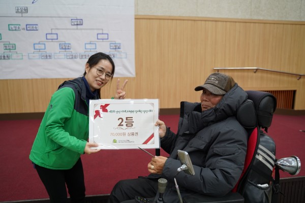 대회에서 2등을 수상한 박영호님